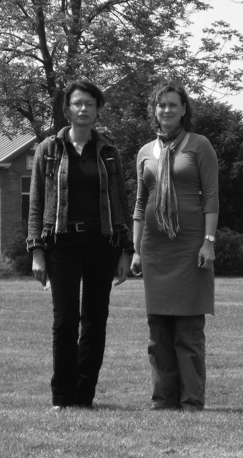 Laura en Eveline - zw